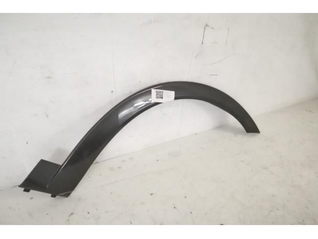 bontott PORSCHE CAYENNE Jobb első Sárvédő Díszléc