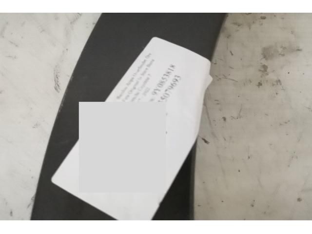 bontott PORSCHE CAYENNE Jobb első Sárvédő Díszléc