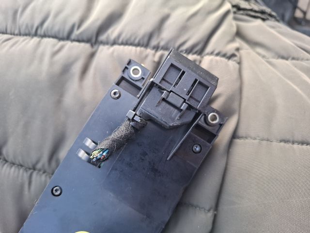 bontott PORSCHE CAYENNE Jobb első Ülésállító Kapcsoló