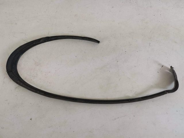 bontott PORSCHE CAYENNE Jobb Fényszóró Lámpakeret