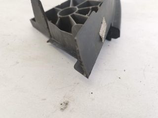 bontott PORSCHE CAYENNE Jobb Fényszóró Tartó