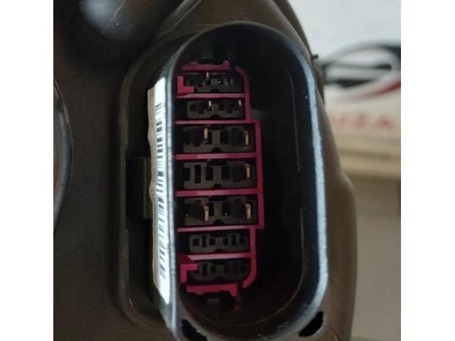 bontott PORSCHE CAYENNE Jobb Fényszóró