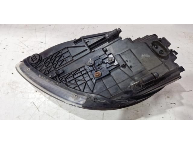 bontott PORSCHE CAYENNE Jobb Fényszóró