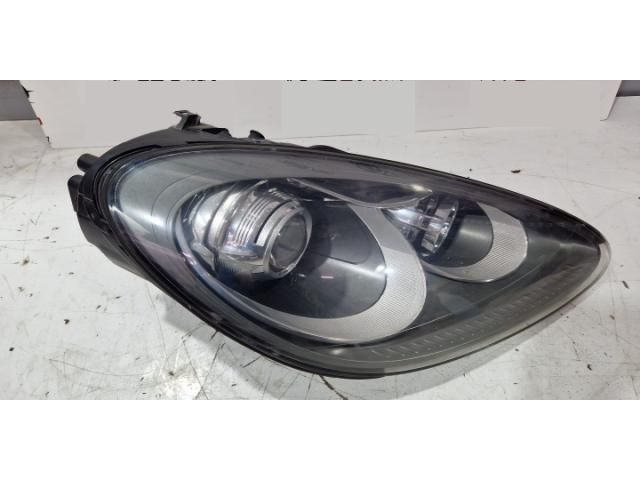 bontott PORSCHE CAYENNE Jobb Fényszóró