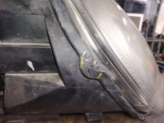 bontott PORSCHE CAYENNE Jobb Fényszóró