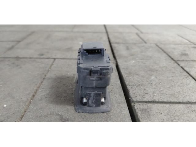 bontott PORSCHE CAYENNE Jobb hátsó Ablakemelő Kapcsoló