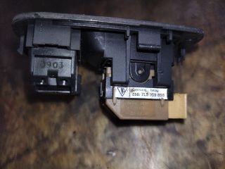 bontott PORSCHE CAYENNE Jobb hátsó Ablakemelő Kapcsoló