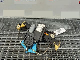 bontott PORSCHE CAYENNE Jobb hátsó Ablakemelő Szerkezet (Elektromos)