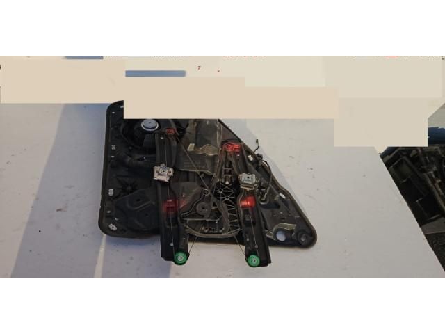 bontott PORSCHE CAYENNE Jobb hátsó Ablakemelő Szerkezet (Elektromos)