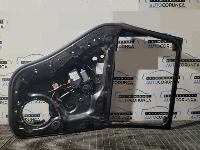 bontott PORSCHE CAYENNE Jobb hátsó Ablakemelő Szerkezet (Elektromos)