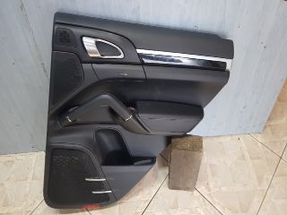 bontott PORSCHE CAYENNE Jobb hátsó Ajtó Kárpit