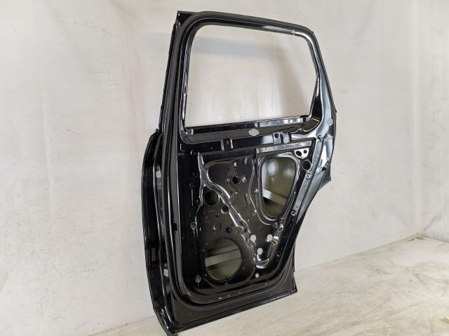 bontott PORSCHE CAYENNE Jobb hátsó Ajtó (Üres lemez)