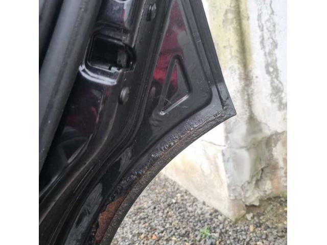 bontott PORSCHE CAYENNE Jobb hátsó Ajtó (Üres lemez)