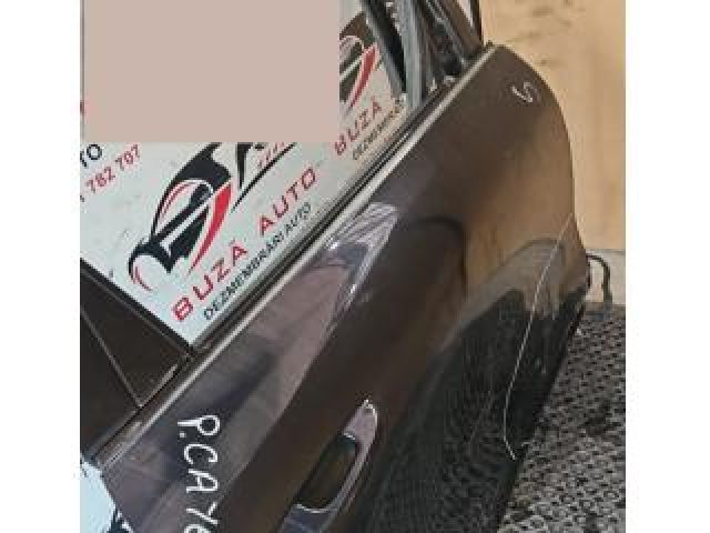 bontott PORSCHE CAYENNE Jobb hátsó Ajtó (Üres lemez)