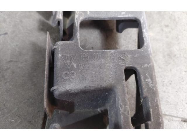 bontott PORSCHE CAYENNE Jobb hátsó Lökhárító Tartó (Műanyag)