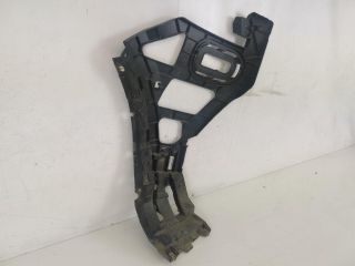 bontott PORSCHE CAYENNE Jobb hátsó Lökhárító Tartó (Műanyag)