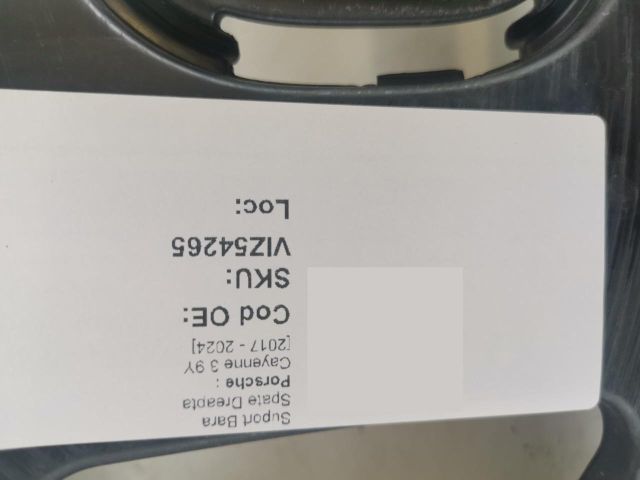 bontott PORSCHE CAYENNE Jobb hátsó Lökhárító Tartó (Műanyag)