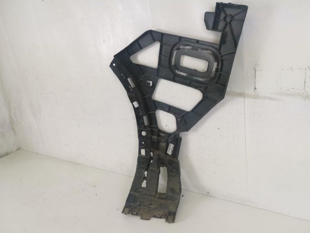 bontott PORSCHE CAYENNE Jobb hátsó Lökhárító Tartó (Műanyag)