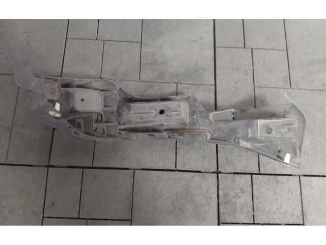 bontott PORSCHE CAYENNE Jobb hátsó Lökhárító Tartó (Műanyag)