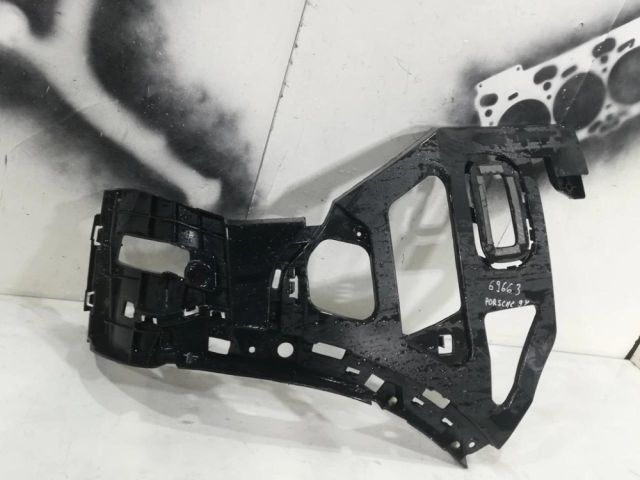 bontott PORSCHE CAYENNE Jobb hátsó Oldal Lökhárító Tartó (Műanyag)