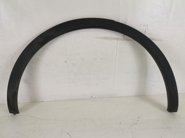 bontott PORSCHE CAYENNE Jobb hátsó Sárvédő Díszléc