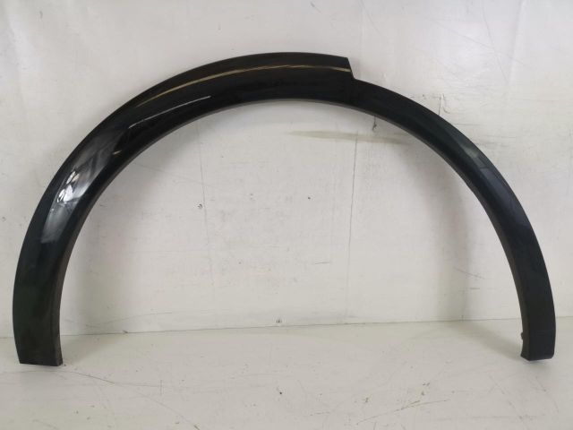 bontott PORSCHE CAYENNE Jobb hátsó Sárvédő Díszléc