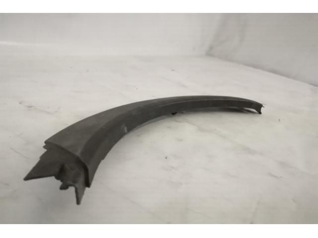 bontott PORSCHE CAYENNE Jobb hátsó Sárvédő Díszléc