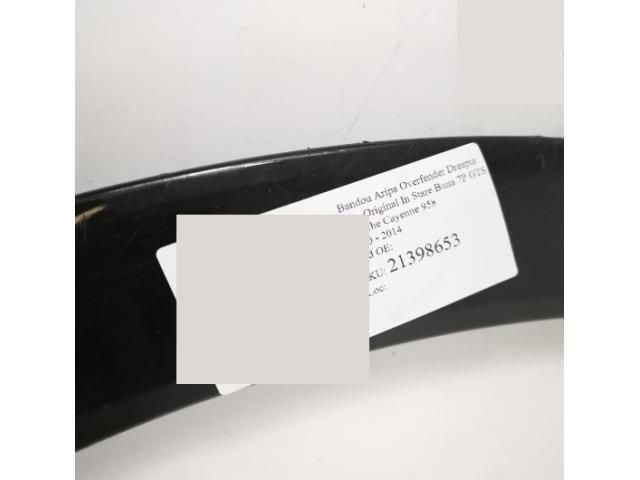 bontott PORSCHE CAYENNE Jobb hátsó Sárvédő Díszléc