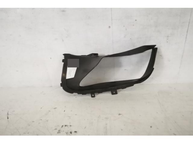 bontott PORSCHE CAYENNE Jobb Hűtő Légterelő