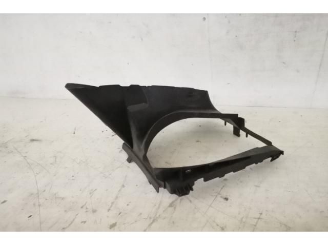 bontott PORSCHE CAYENNE Jobb Hűtő Légterelő