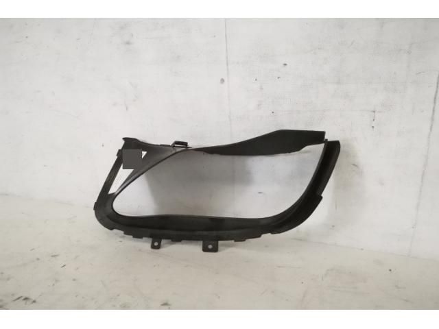 bontott PORSCHE CAYENNE Jobb Hűtő Légterelő