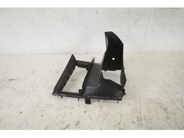 bontott PORSCHE CAYENNE Jobb Hűtő Légterelő