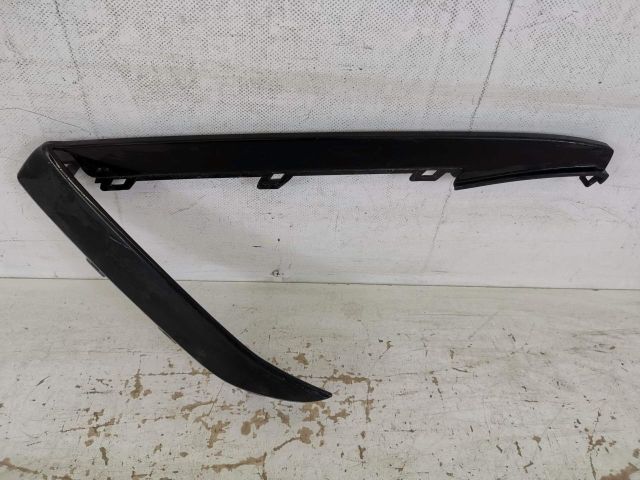 bontott PORSCHE CAYENNE Jobb Ködfényszóró Lámpakeret