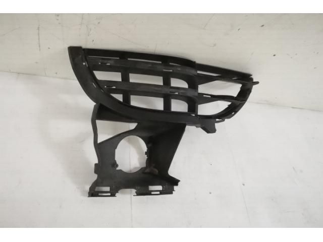 bontott PORSCHE CAYENNE Jobb Ködlámpa Rács