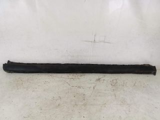 bontott PORSCHE CAYENNE Jobb Küszöb