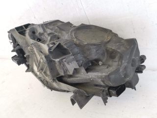 bontott PORSCHE CAYENNE Jobb Ledes Fényszóró