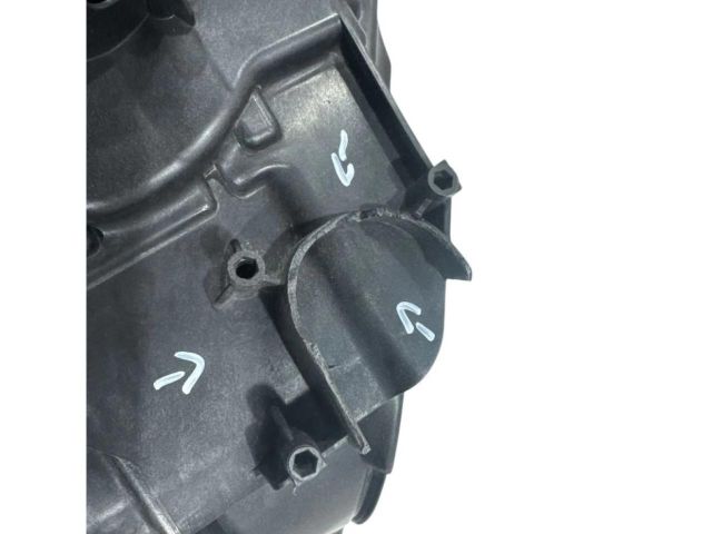 bontott PORSCHE CAYENNE Jobb Ledes Fényszóró