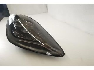 bontott PORSCHE CAYENNE Jobb Ledes Fényszóró