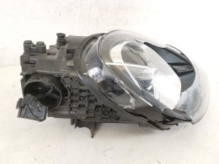 bontott PORSCHE CAYENNE Jobb Ledes Fényszóró