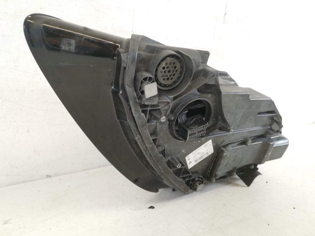 bontott PORSCHE CAYENNE Jobb Ledes Fényszóró