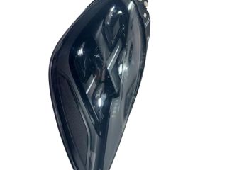 bontott PORSCHE CAYENNE Jobb Ledes Fényszóró