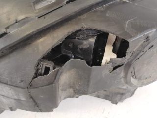 bontott PORSCHE CAYENNE Jobb Ledes Fényszóró