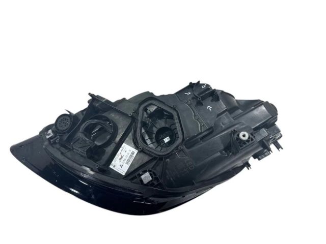 bontott PORSCHE CAYENNE Jobb Ledes Fényszóró