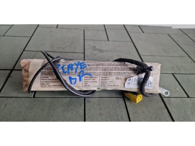 bontott PORSCHE CAYENNE Jobb Oldallégzsák