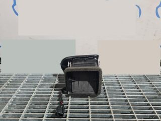 bontott PORSCHE CAYENNE Jobb Szellőző