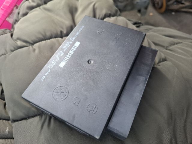 bontott PORSCHE CAYENNE Komfort Elektronika