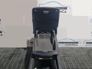 bontott PORSCHE CAYENNE Könyöklő