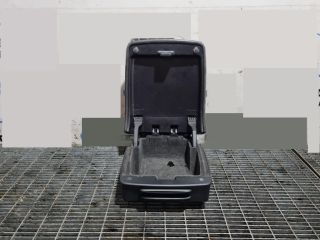 bontott PORSCHE CAYENNE Könyöklő