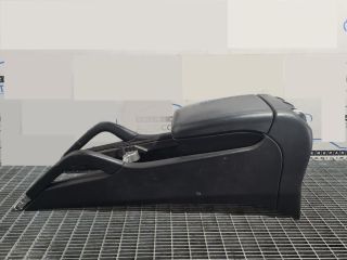 bontott PORSCHE CAYENNE Könyöklő