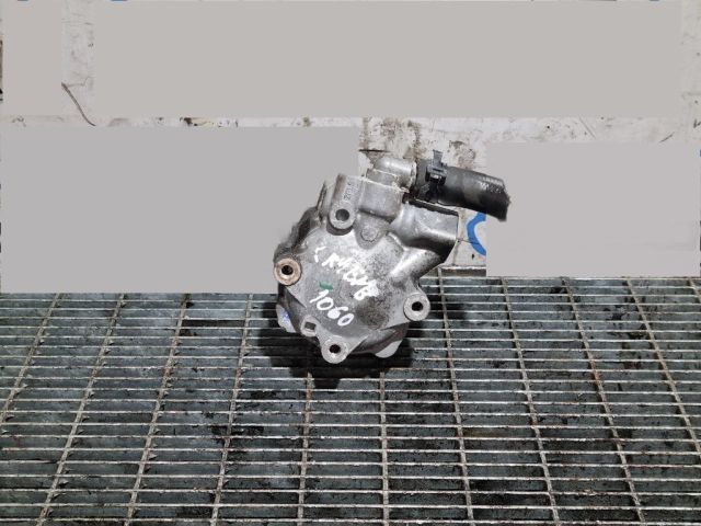 bontott PORSCHE CAYENNE Kormányszervó Motor (Elektromos)